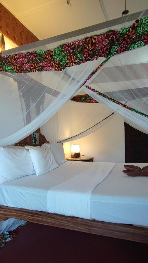 Warere Town House By Zanzibar Gem Hotel Exterior foto